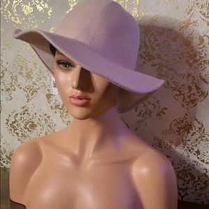 Baby Pink Wool Wide brim hat